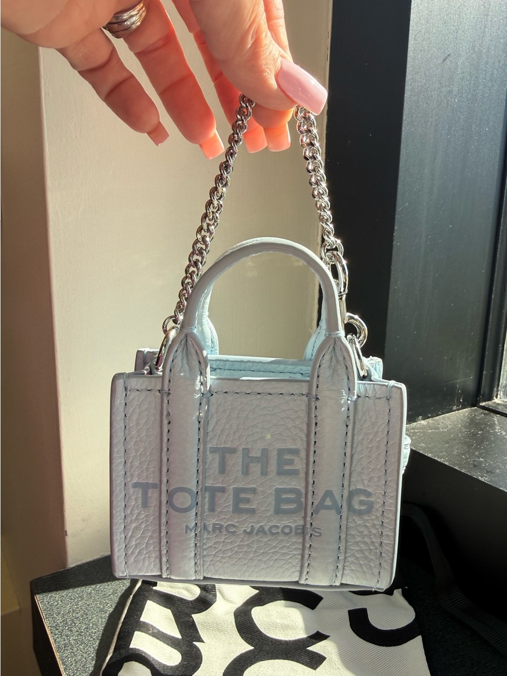 Marc Jacobs the nano tote charm wristlet cloud blue NWT - Picture 4 of 8